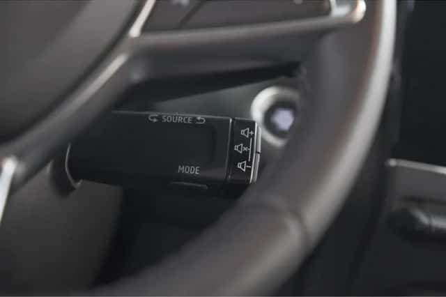 Renault Captur (2024) thumbnail 37