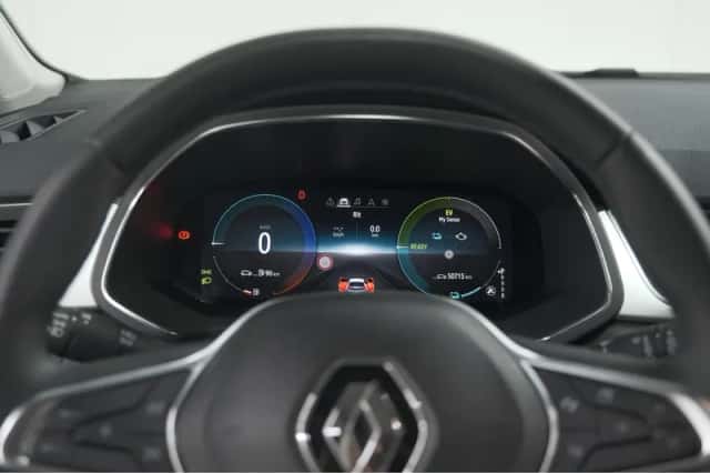 Renault Captur (2024) thumbnail 39