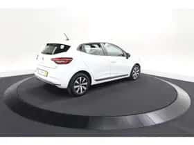 Renault Clio (2023) thumbnail 5