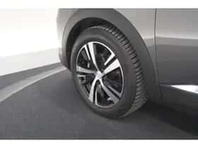Peugeot 5008 (2023) thumbnail 18