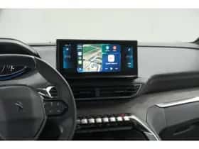 Peugeot 5008 (2023) thumbnail 4