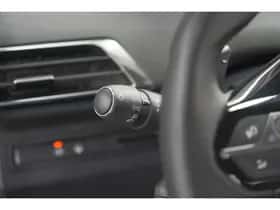 Peugeot 5008 (2023) thumbnail 34