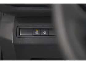 Peugeot 5008 (2023) thumbnail 37
