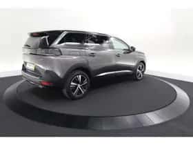 Peugeot 5008 (2023) thumbnail 5