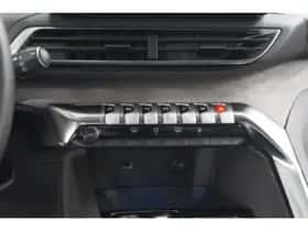 Peugeot 5008 (2023) thumbnail 44