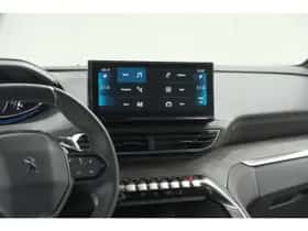 Peugeot 5008 (2023) thumbnail 45