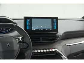 Peugeot 5008 (2023) thumbnail 49