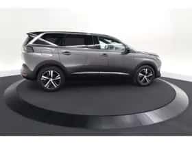 Peugeot 5008 (2023) thumbnail 9