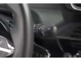 Peugeot 2008 (2025) thumbnail 33
