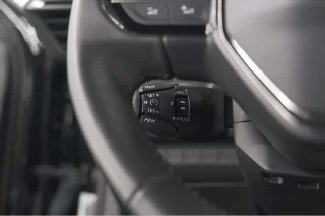 Peugeot 2008 (2025) thumbnail 34