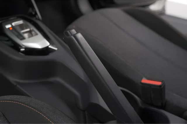 Peugeot 2008 (2025) thumbnail 36