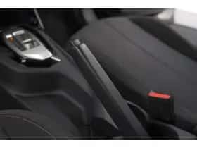 Peugeot 2008 (2025) thumbnail 36