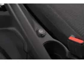 Peugeot 2008 (2025) thumbnail 37