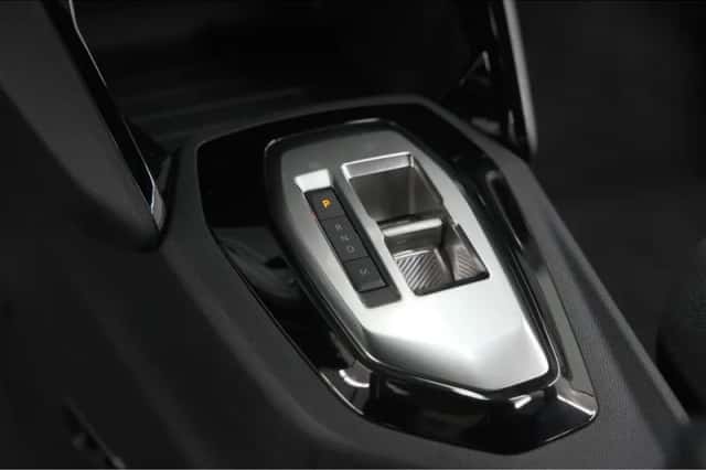 Peugeot 2008 (2025) thumbnail 38