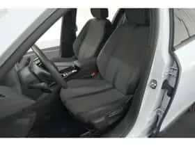 Peugeot 2008 (2025) thumbnail 24