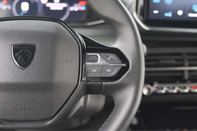 Peugeot 2008 (2025) thumbnail 30