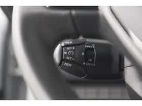 Peugeot 2008 (2025) thumbnail 4