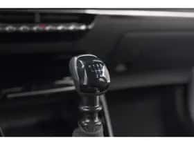 Peugeot 2008 (2025) thumbnail 36