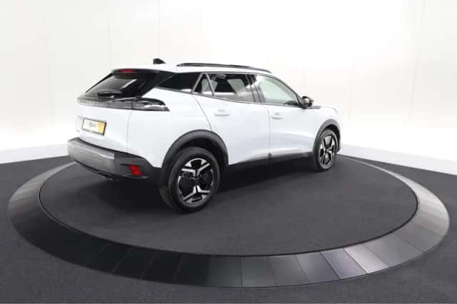 Peugeot 2008 (2025) thumbnail 5