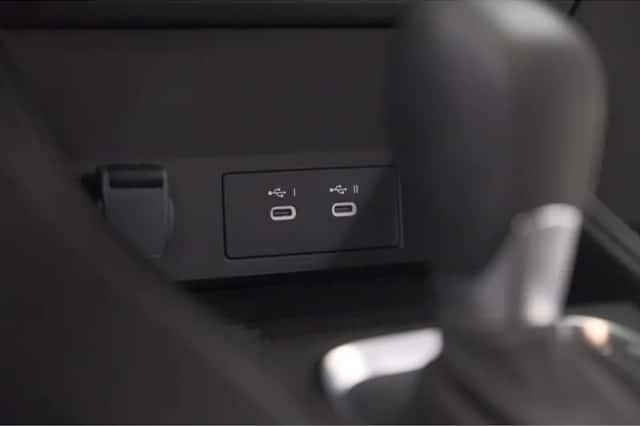 Renault Captur (2025) thumbnail 40