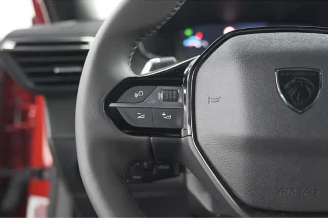 Peugeot 2008 (2025) thumbnail 30