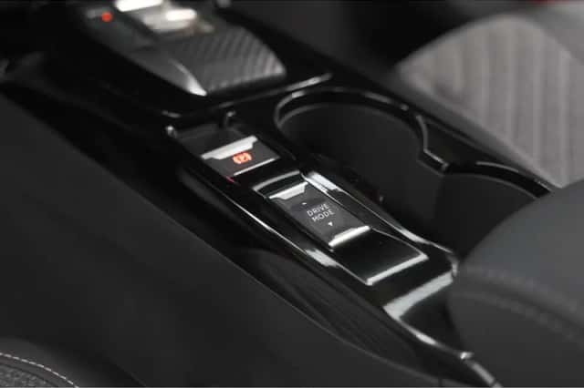 Peugeot 2008 (2025) thumbnail 41