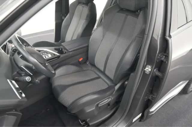 Peugeot 3008 (2021) thumbnail 24