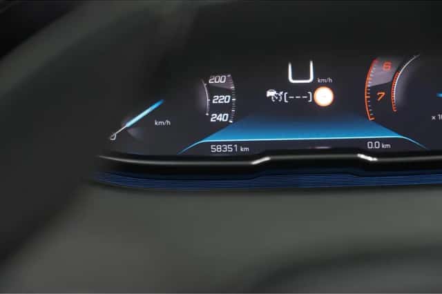 Peugeot 3008 (2021) thumbnail 38