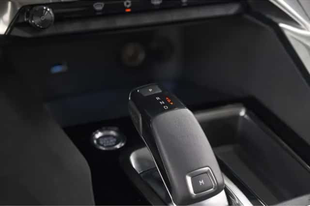 Peugeot 3008 (2021) thumbnail 41