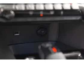 Peugeot 3008 (2021) thumbnail 43