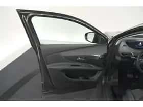 Peugeot 3008 (2021) thumbnail 61
