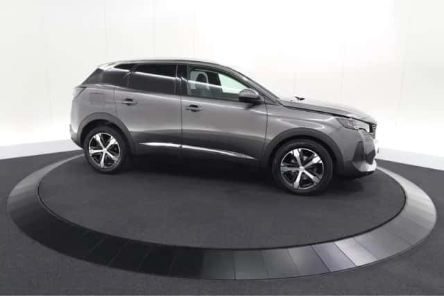 Peugeot 3008 (2021) thumbnail 8