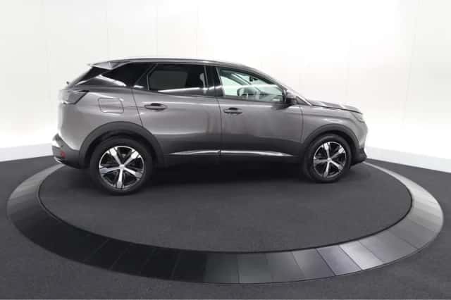 Peugeot 3008 (2021) thumbnail 9