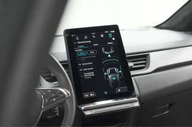 Renault Captur (2025) thumbnail 47
