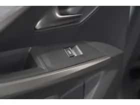 Peugeot 3008 (2025) thumbnail 25