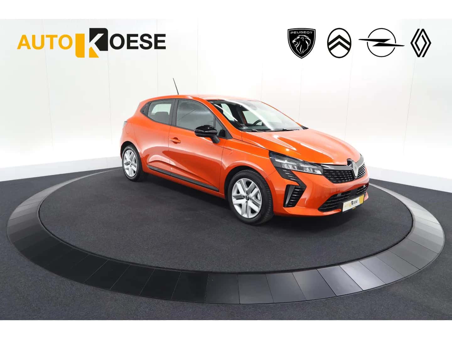 Renault Clio (2025) — foto 1