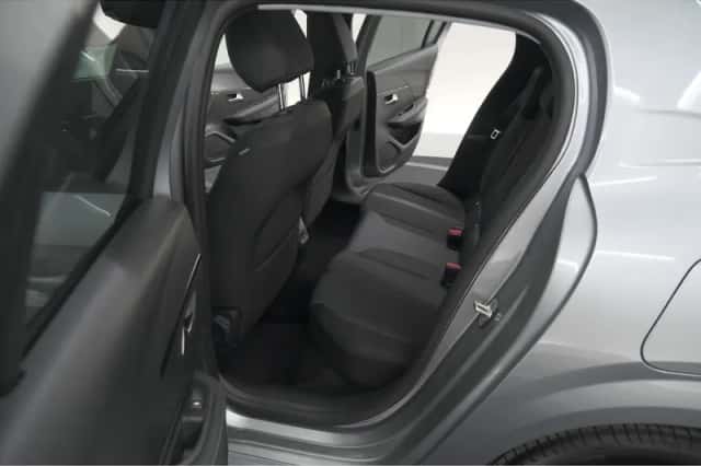 Peugeot 208 (2022) thumbnail 25