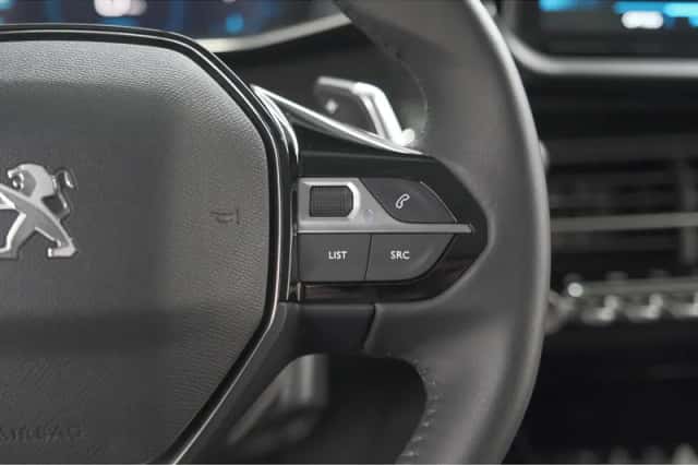 Peugeot 208 (2022) thumbnail 29