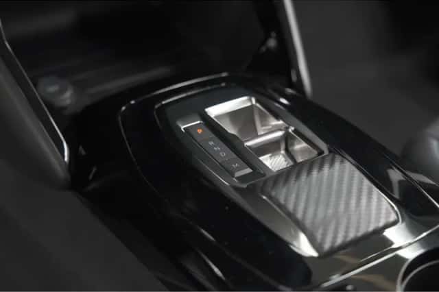 Peugeot 208 (2022) thumbnail 40
