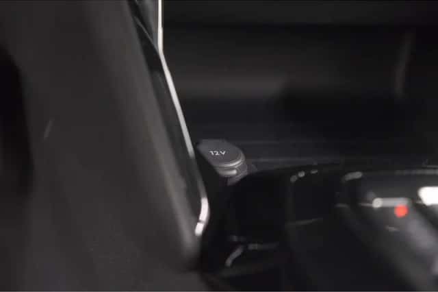 Peugeot 208 (2022) thumbnail 41