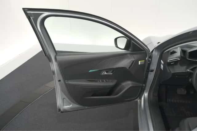 Peugeot 208 (2022) thumbnail 60