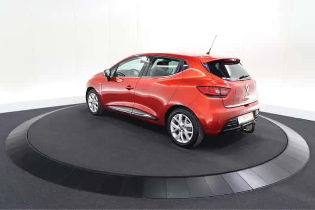 Renault Clio (2018) thumbnail 12