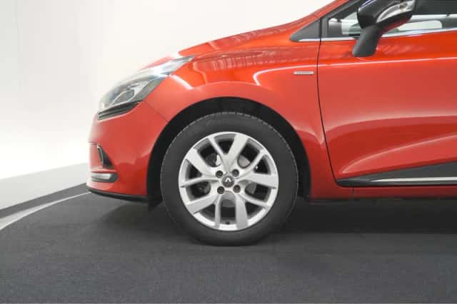 Renault Clio (2018) thumbnail 15