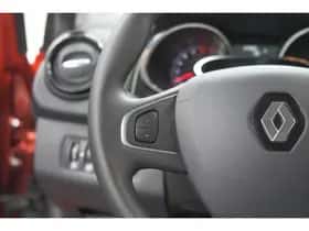 Renault Clio (2018) thumbnail 28