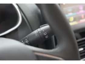 Renault Clio (2018) thumbnail 31
