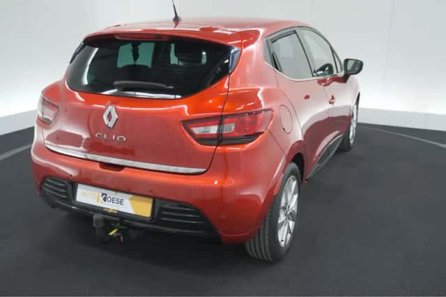 Renault Clio (2018) thumbnail 48