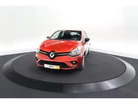 Renault Clio (2018) thumbnail 58
