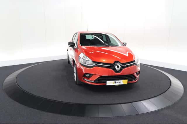 Renault Clio (2018) thumbnail 59