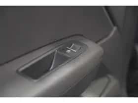 Renault Captur (2025) thumbnail 33