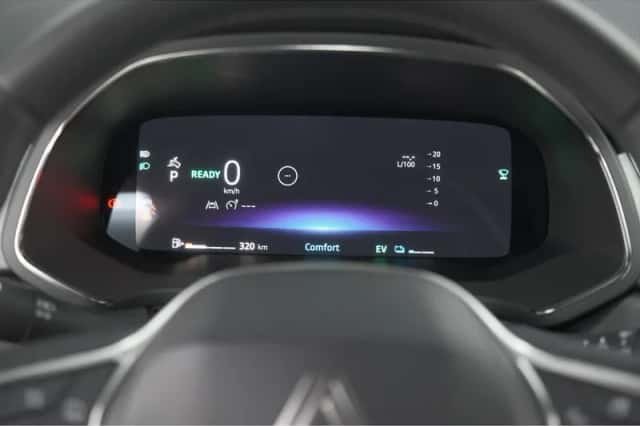 Renault Captur (2025) thumbnail 42